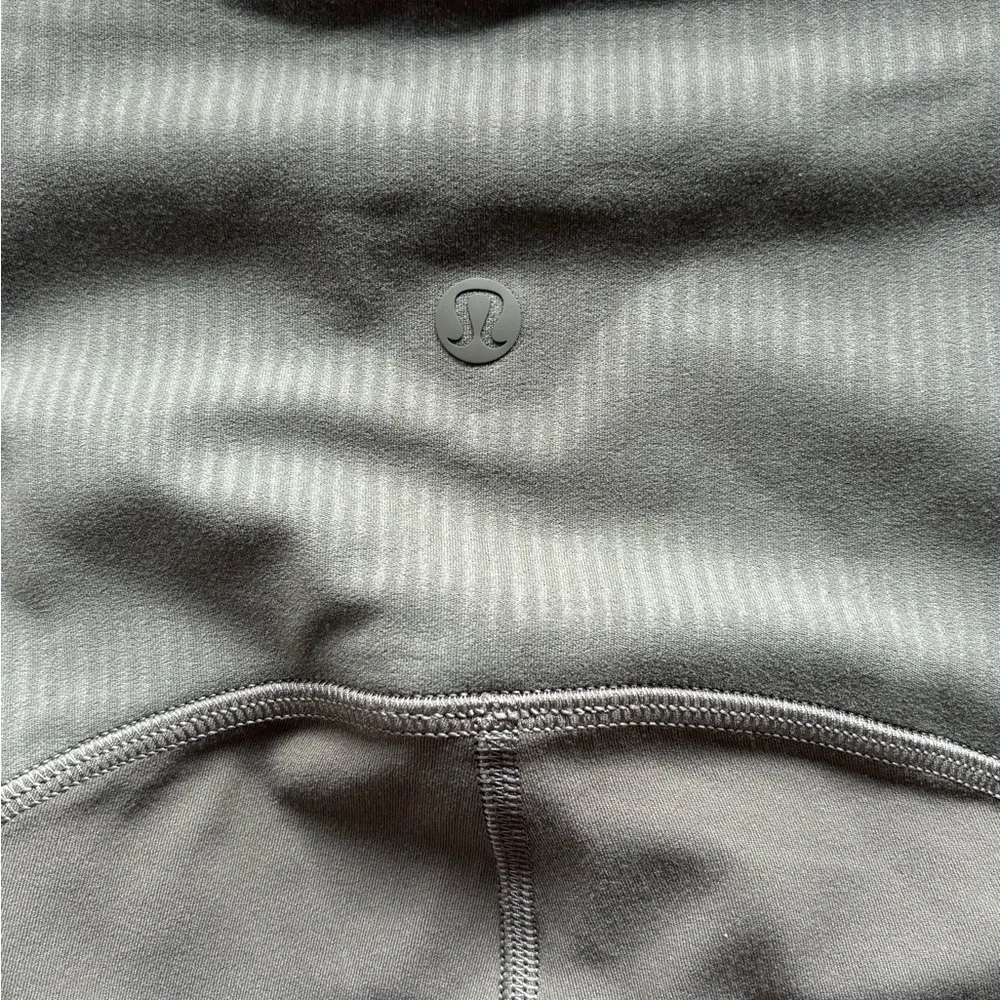 Lululemon Blissful Bend Super High-Rise Short 8” Army Green Size 2